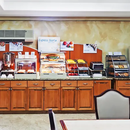 Holiday Inn Express & Suites Lafayette South By Ihg