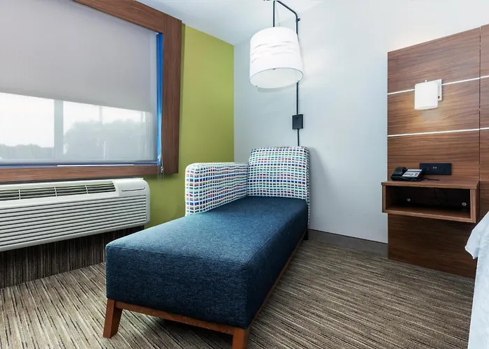 Hotel Express & South By Ihg Lafayette