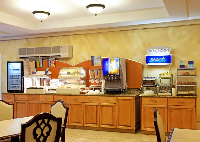 Hotel Express & South By Ihg