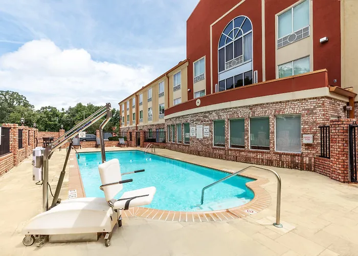 Hotel Express & South By Ihg Lafayette