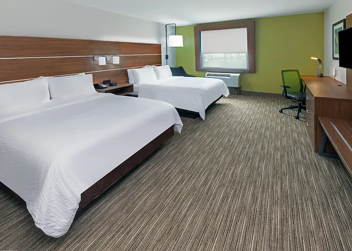 Express & South By Ihg 2* Lafayette
