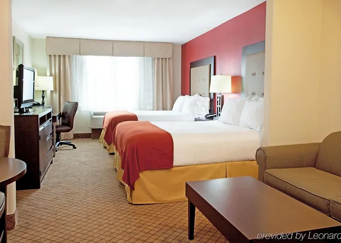 Express & South By Ihg 2*